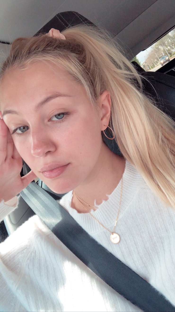 Ava Sambora