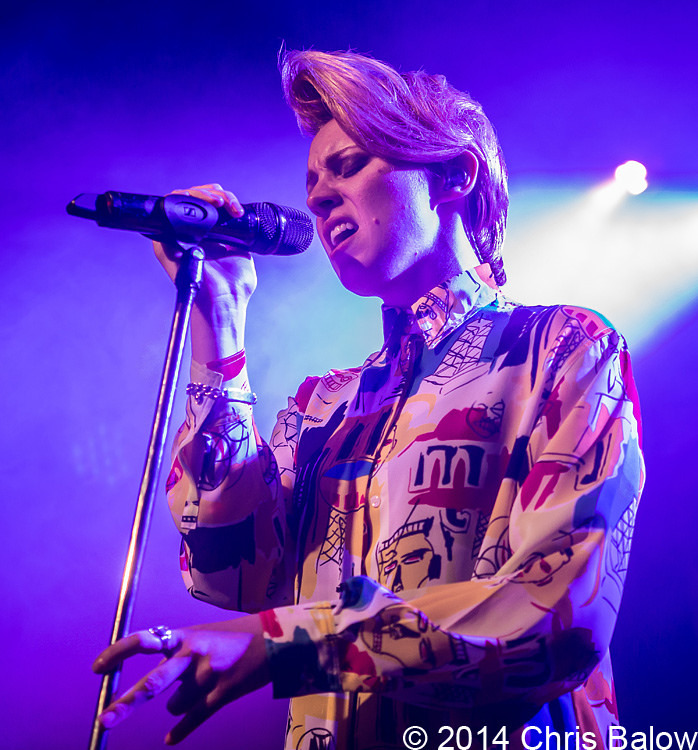 La Roux