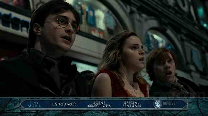 Harry Potter and the Deathly Hallows, Part 1 (Blu-ray + DVD)  [Region Free]