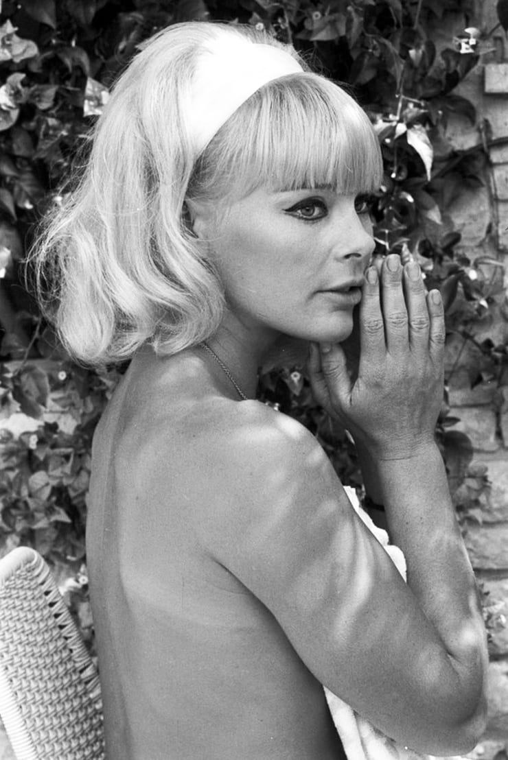 Elke Sommer.