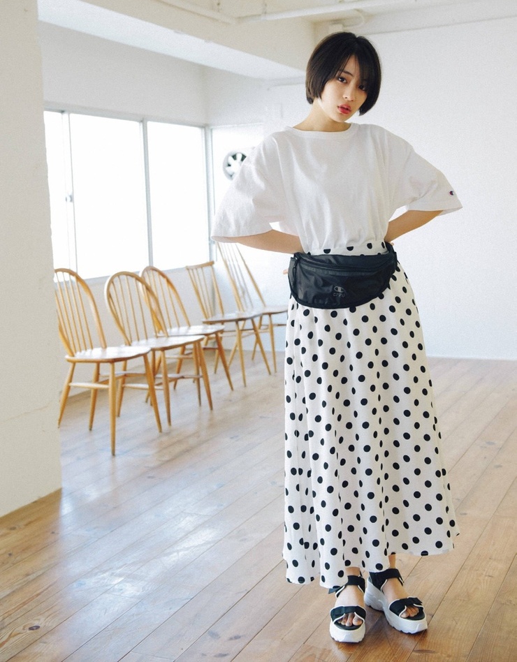 Suzu Hirose