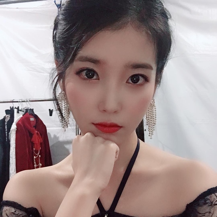 IU IU