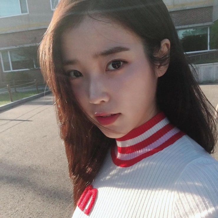 IU IU