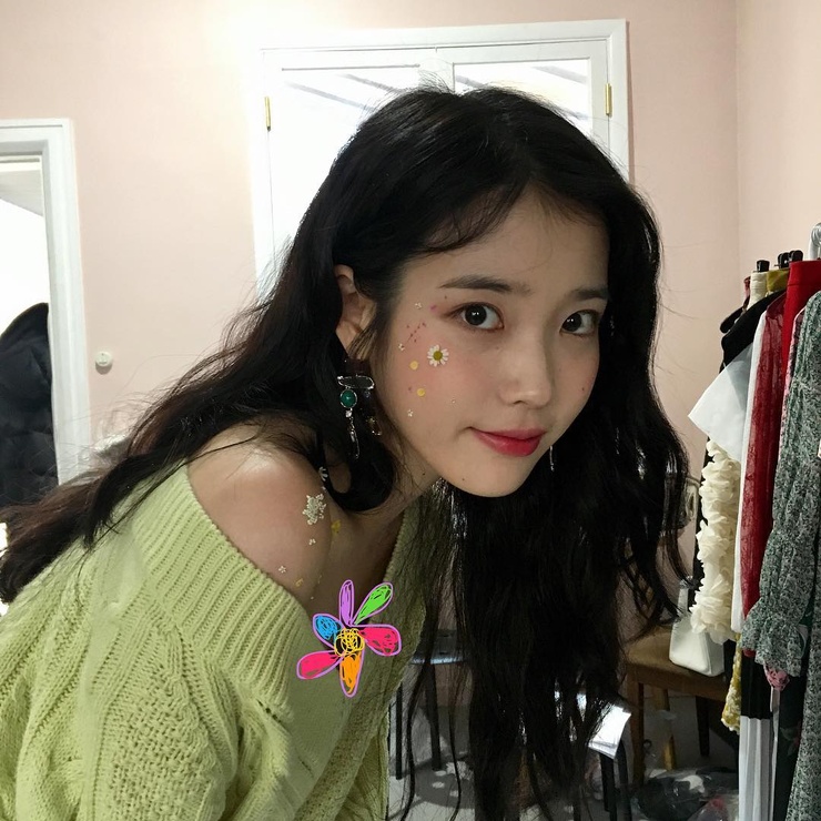 IU IU