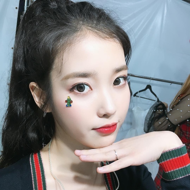 IU IU