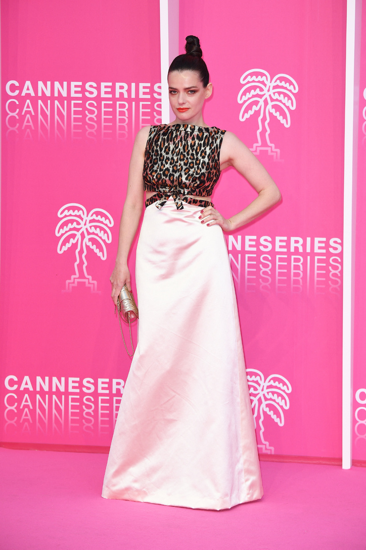 Roxane Mesquida Roxane Mesquida