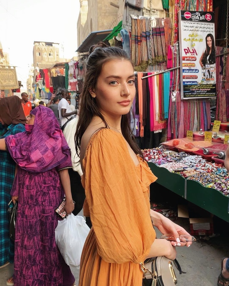 Jessica Clements Jessica Clements