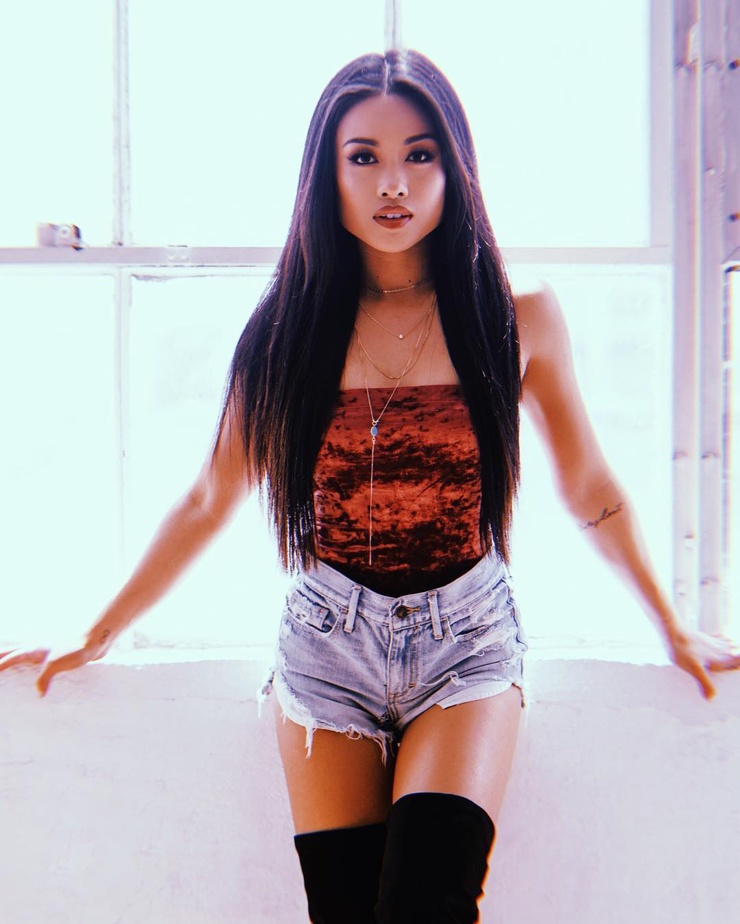 Julianne Aurora Julianne Aurora