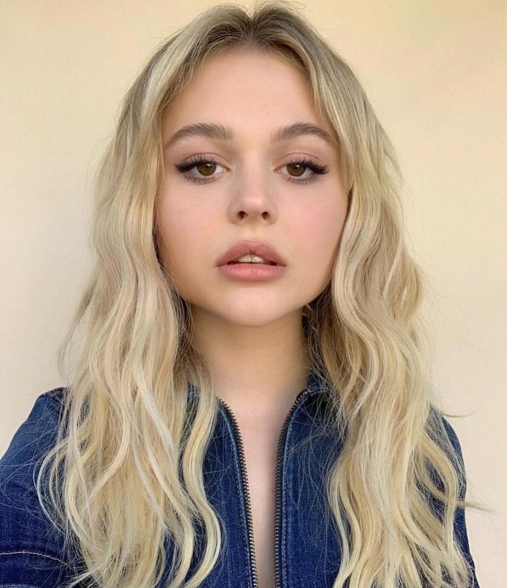 Image of Emily Alyn Lind