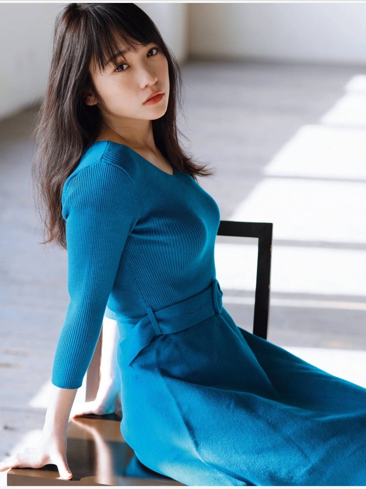 Rina Kawaei