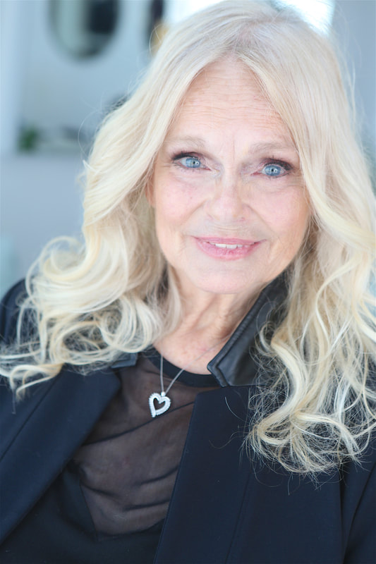Lynda Day George