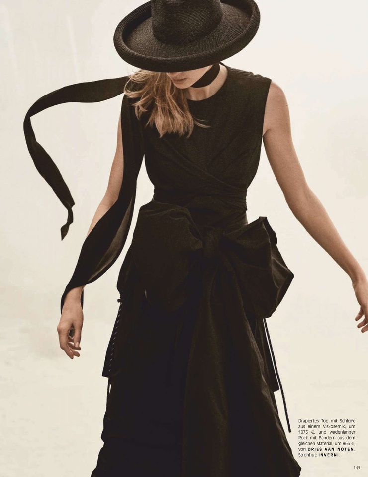 Julia Stegner