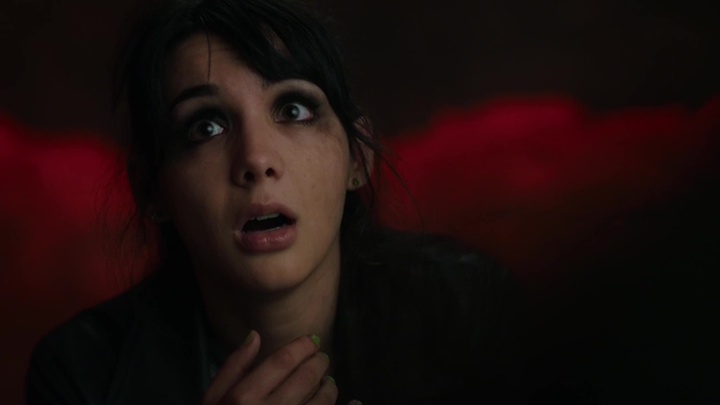 Hannah Marks Hannah Marks
