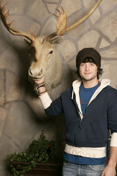 Justin Chatwin Justin Chatwin