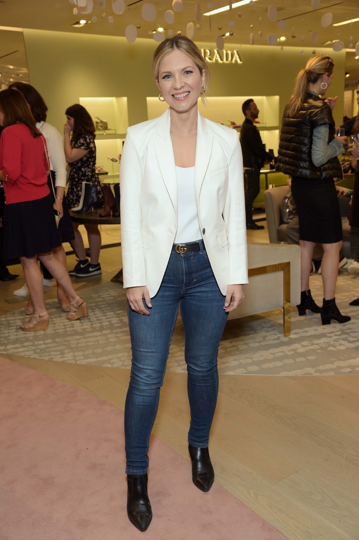 Picture of Vanessa Ray