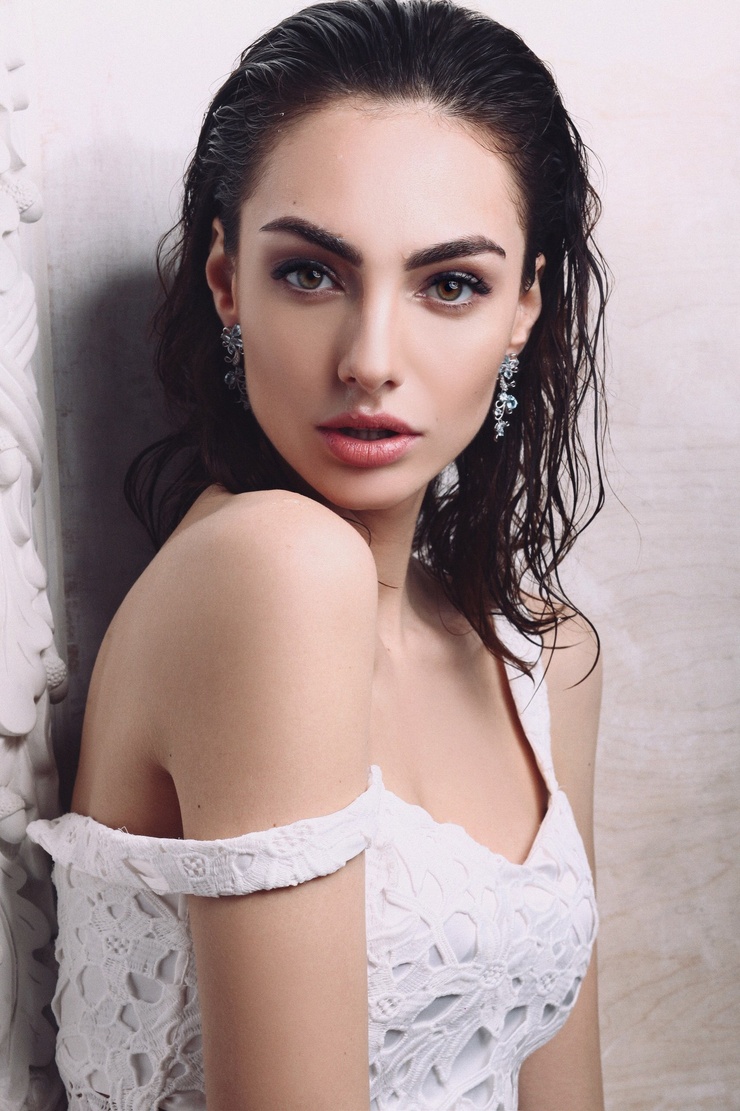 Alesya Vislotskaya Alesya Vislotskaya
