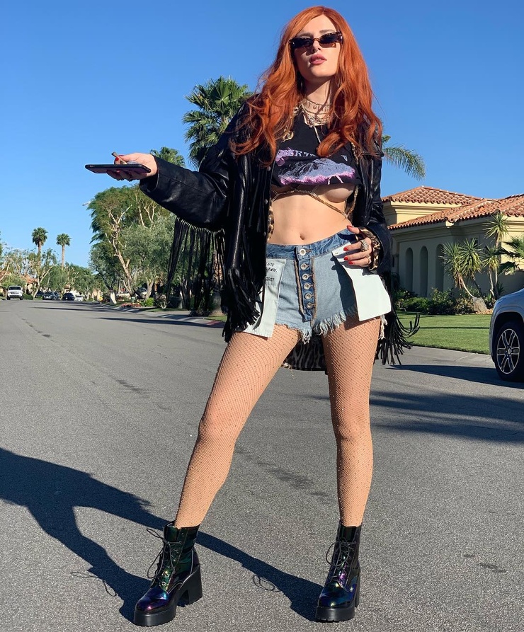 Bella Thorne Bella Thorne