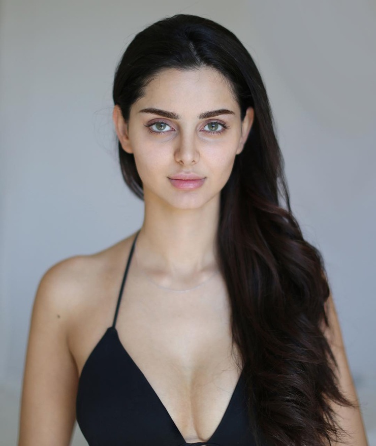 Mahlagha Jaberi Mahlagha Jaberi