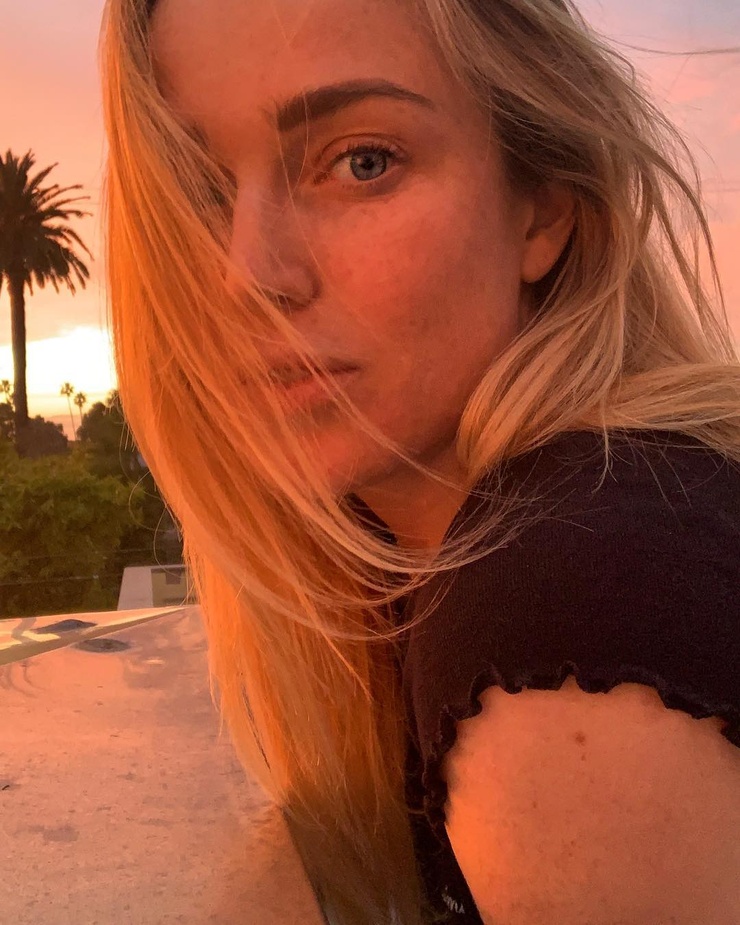 Caity Lotz Caity Lotz