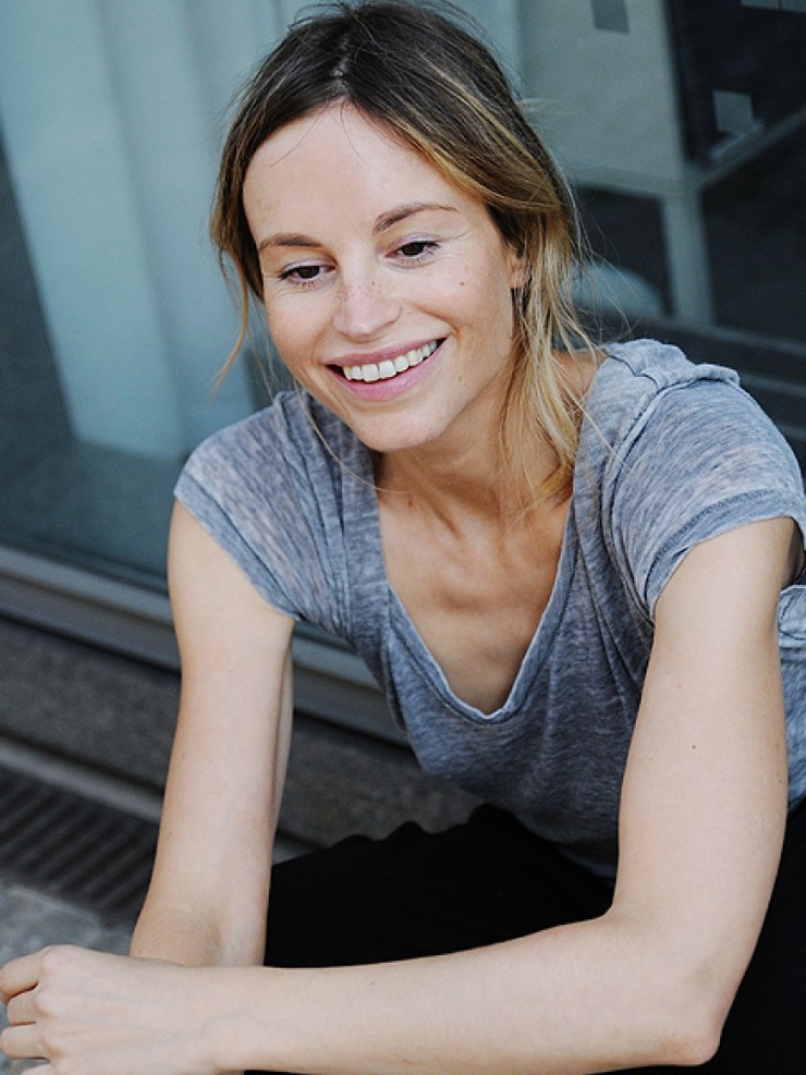 Katrine De Candole