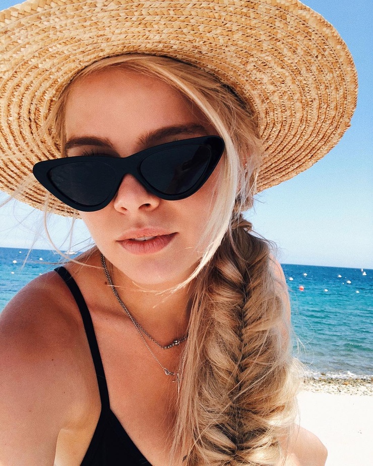 Kelli Goss