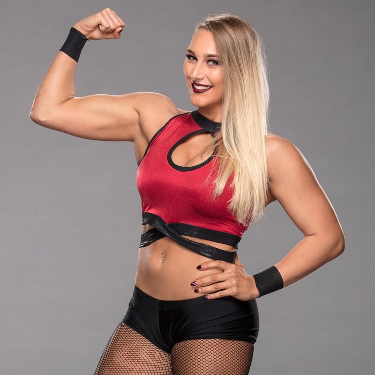 Demi Bennett Demi Bennett