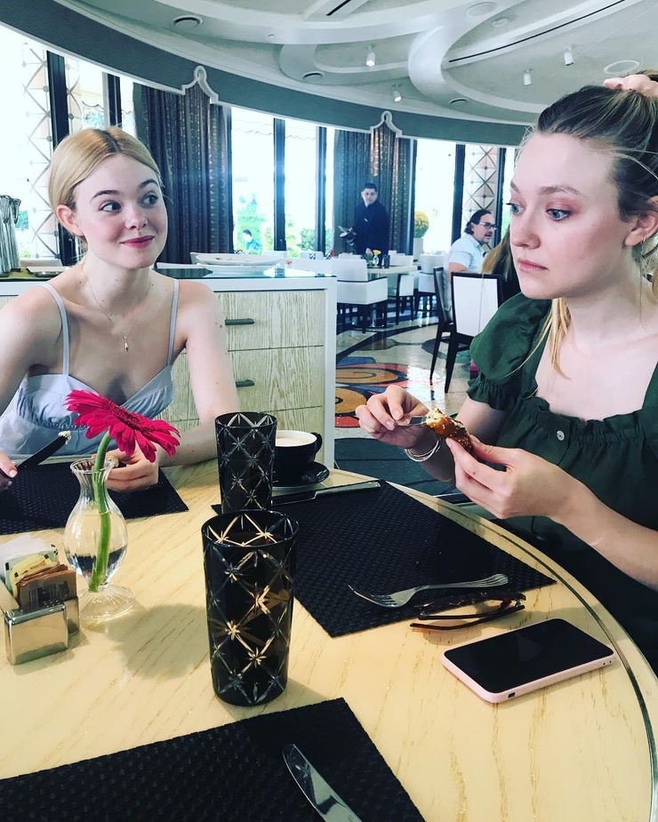 Dakota Fanning Dakota Fanning