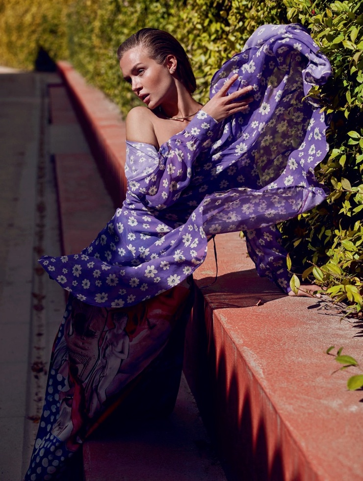 Josephine Skriver Josephine Skriver