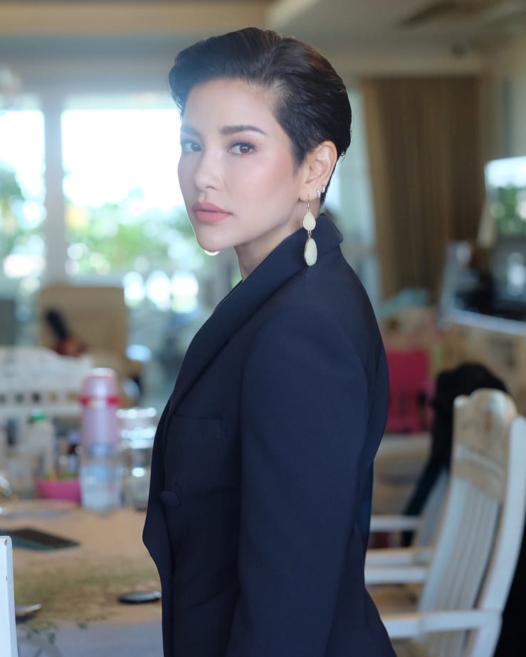 Aom Piyada Aom Piyada