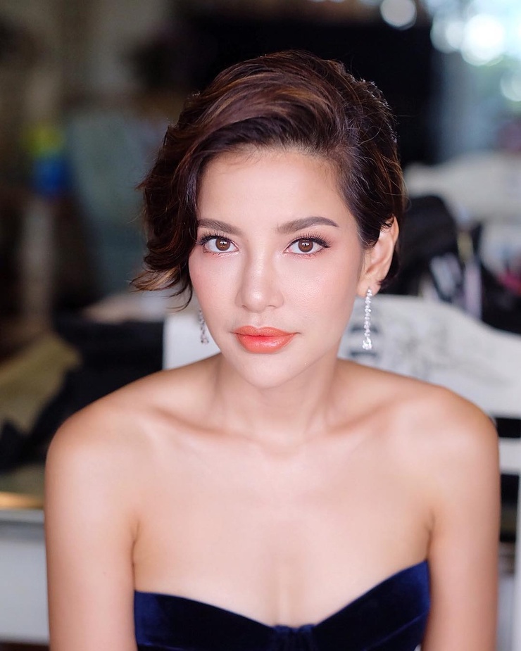 Aom Piyada Aom Piyada