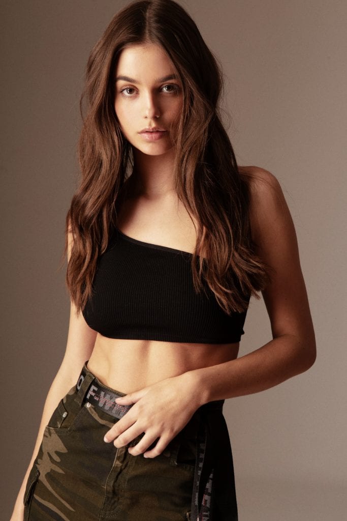 Natalie Taylor Natalie Taylor