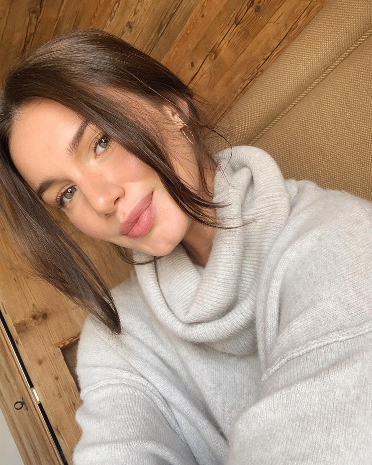 Hailey Outland Hailey Outland