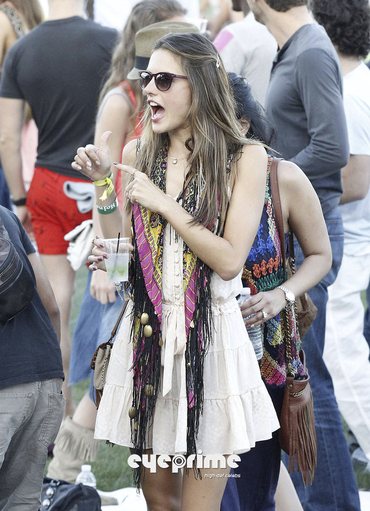 Alessandra Ambrosio Alessandra Ambrosio