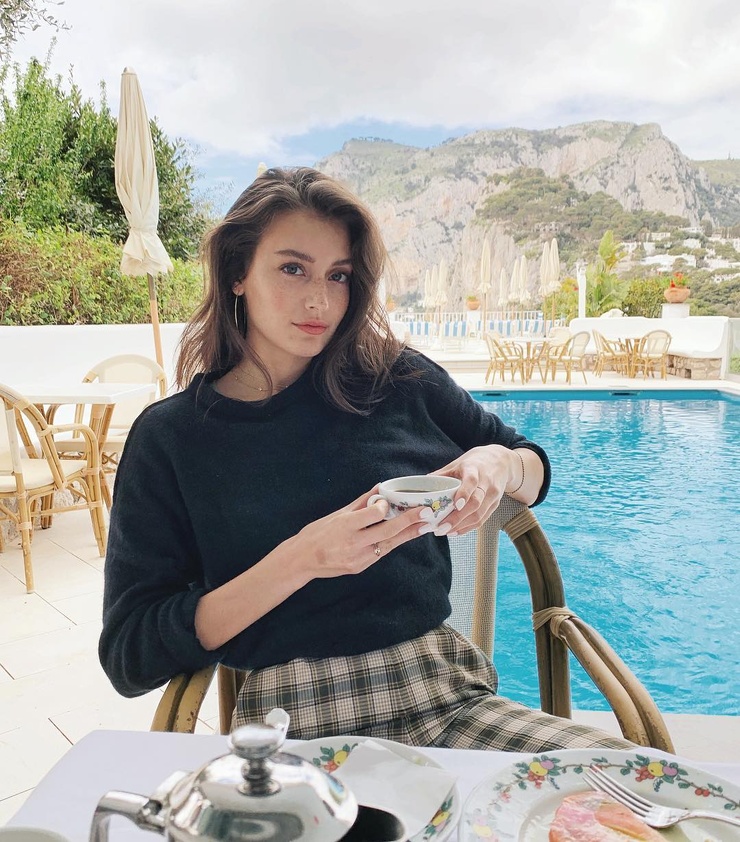 Jessica Clements Jessica Clements
