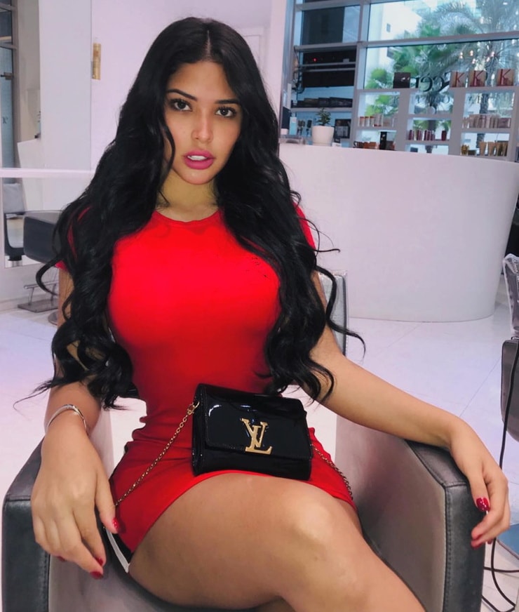 Ana Paula Saenz Ana Paula Saenz