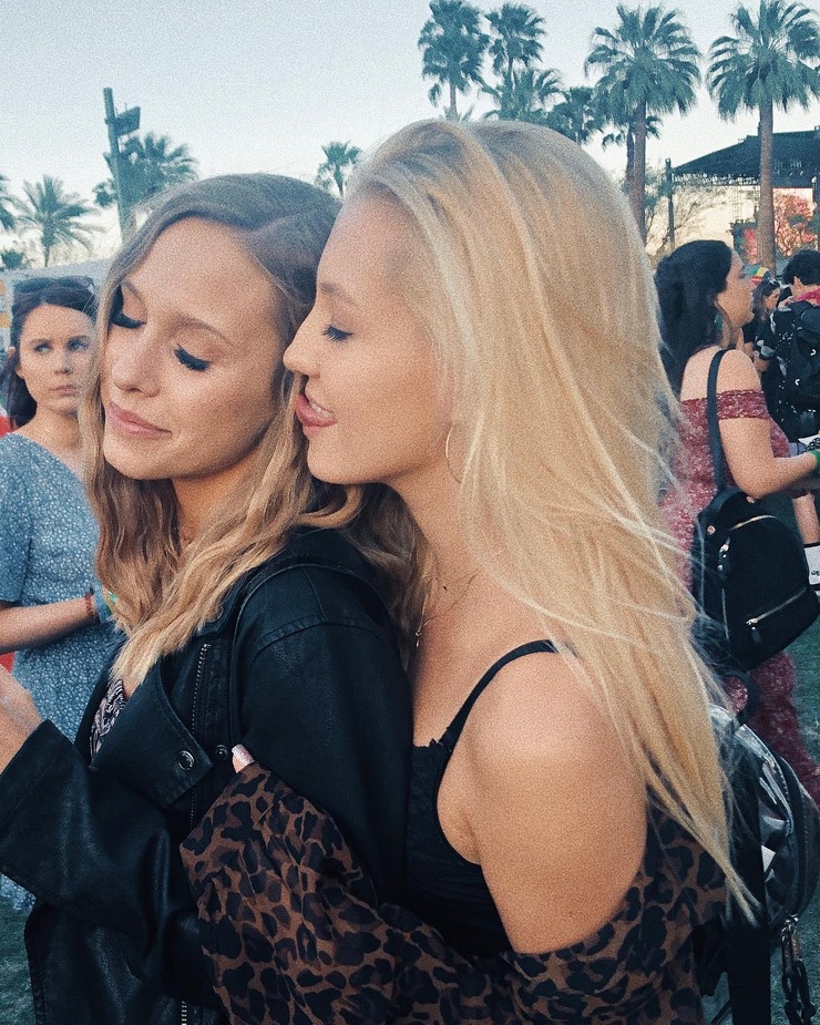 Ava Sambora