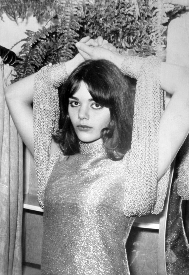 Tina Aumont Tina Aumont
