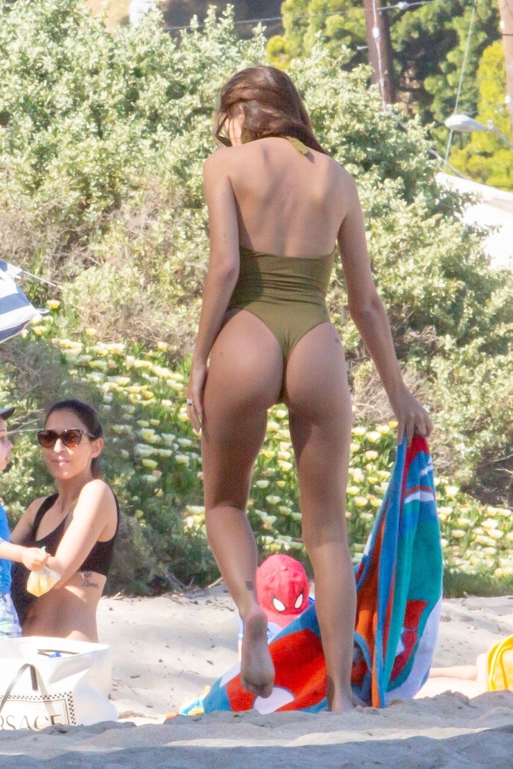 Emily Ratajkowski Emily Ratajkowski