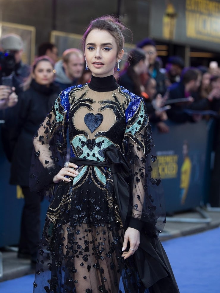 Lily Collins