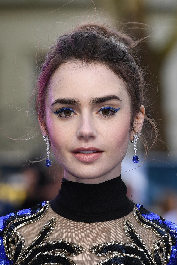 Lily Collins