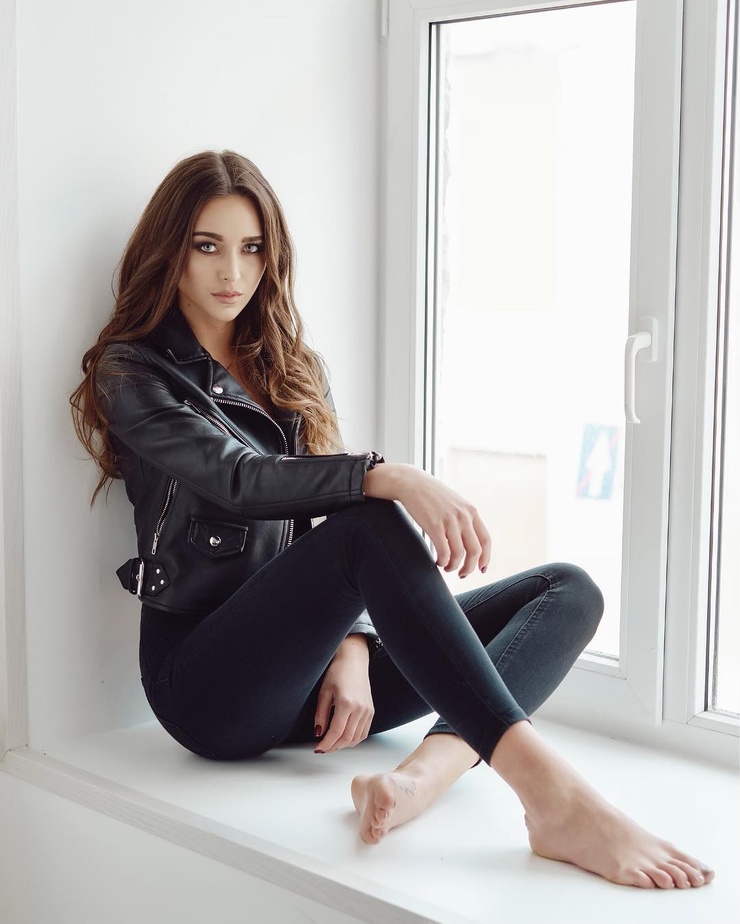IRIS ABDULLAJEV IRIS ABDULLAJEV