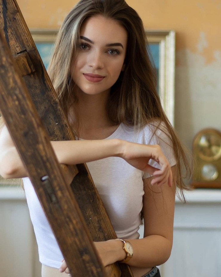 Natalie Scheibner Natalie Scheibner