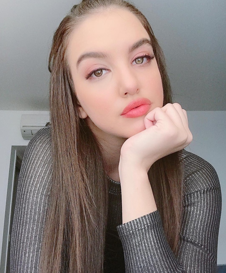 Lilimar Hernandez