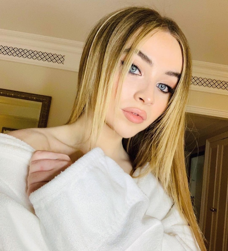 Sabrina Carpenter