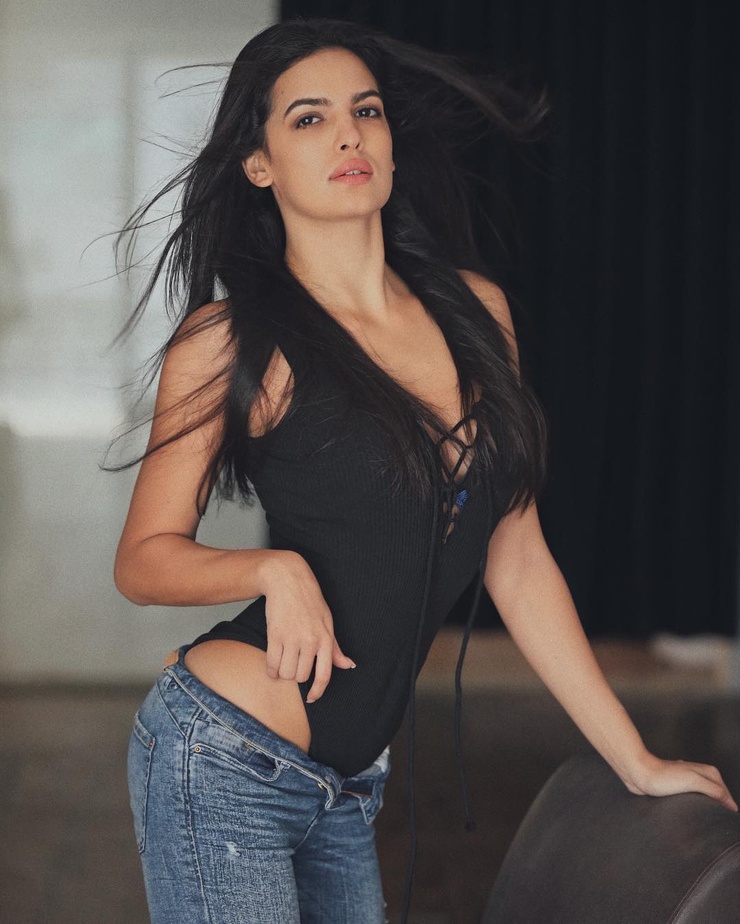 Natasa Stankovic Natasa Stankovic