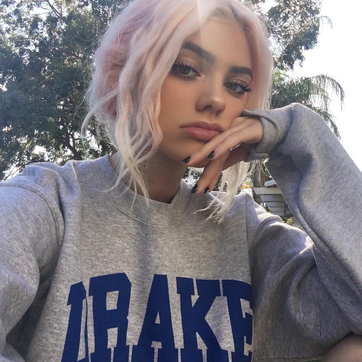 Kelsey Calemine