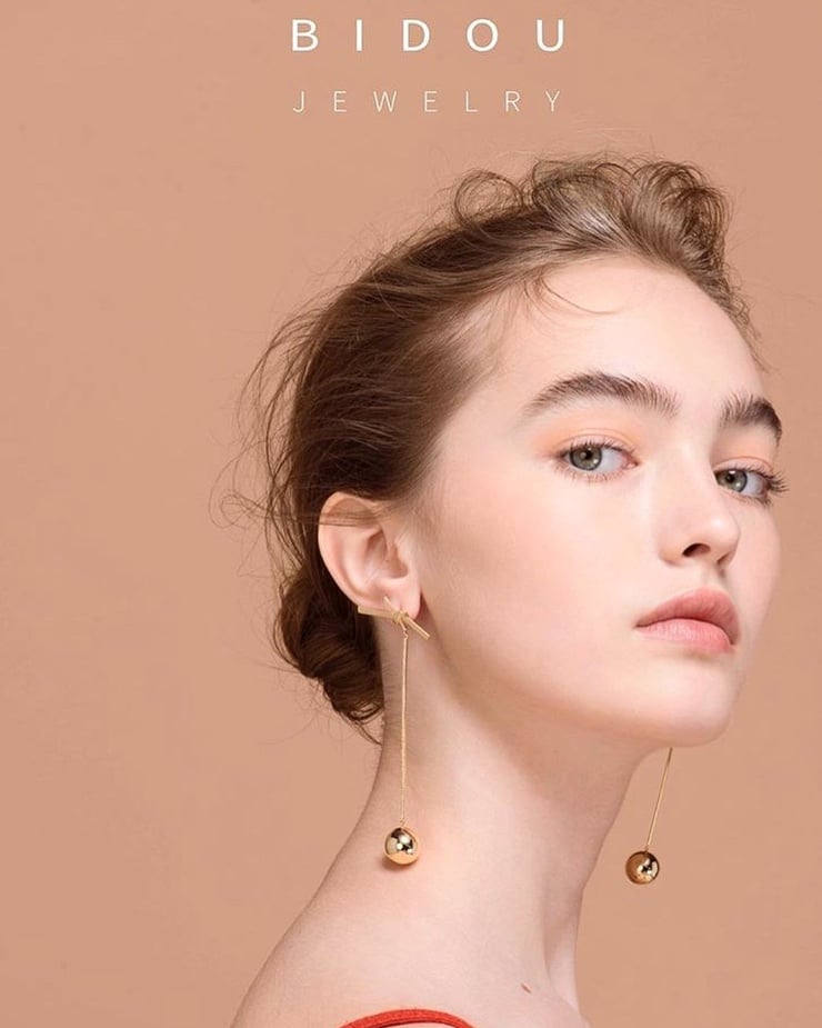 Anastasia Bezrukova Anastasia Bezrukova
