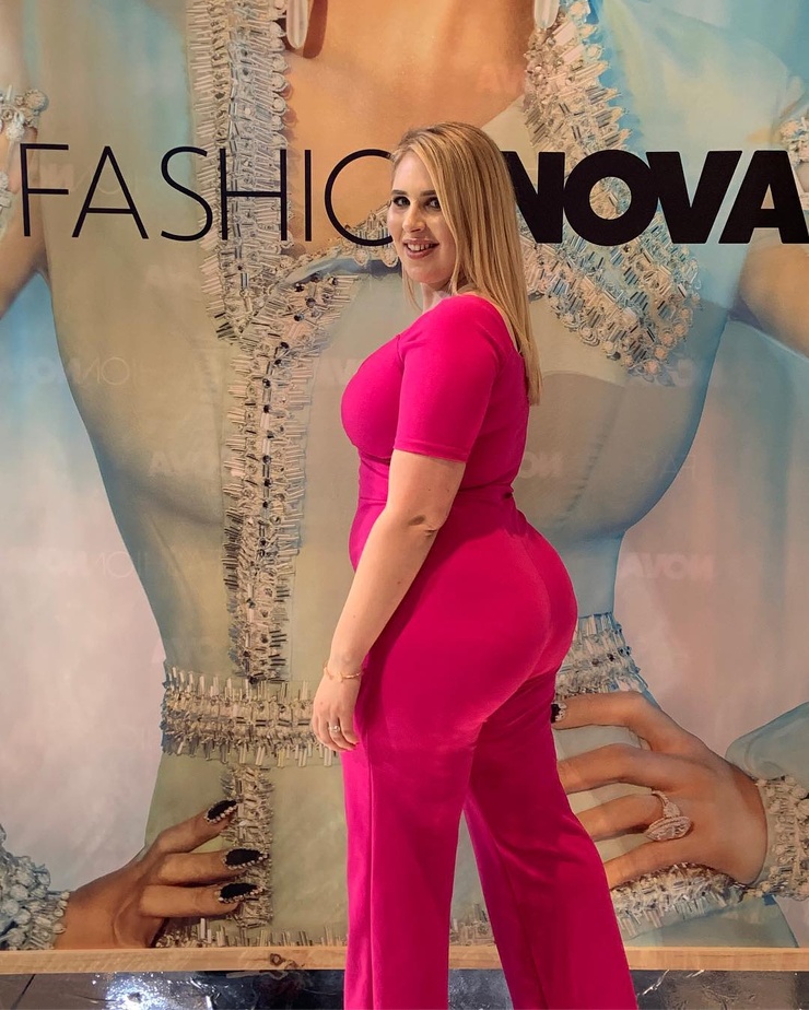 Sophie Turner (Plus Size)