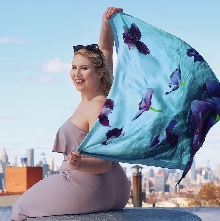 Sophie Turner (Plus Size)
