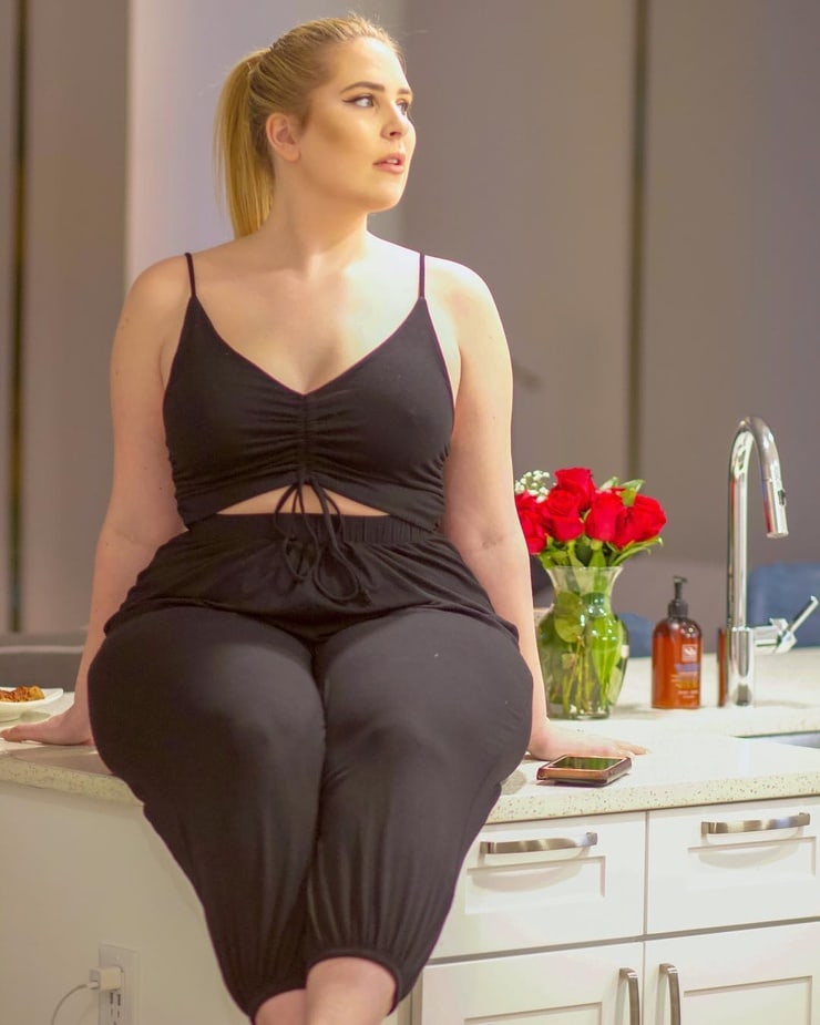 Sophie Turner (Plus Size)